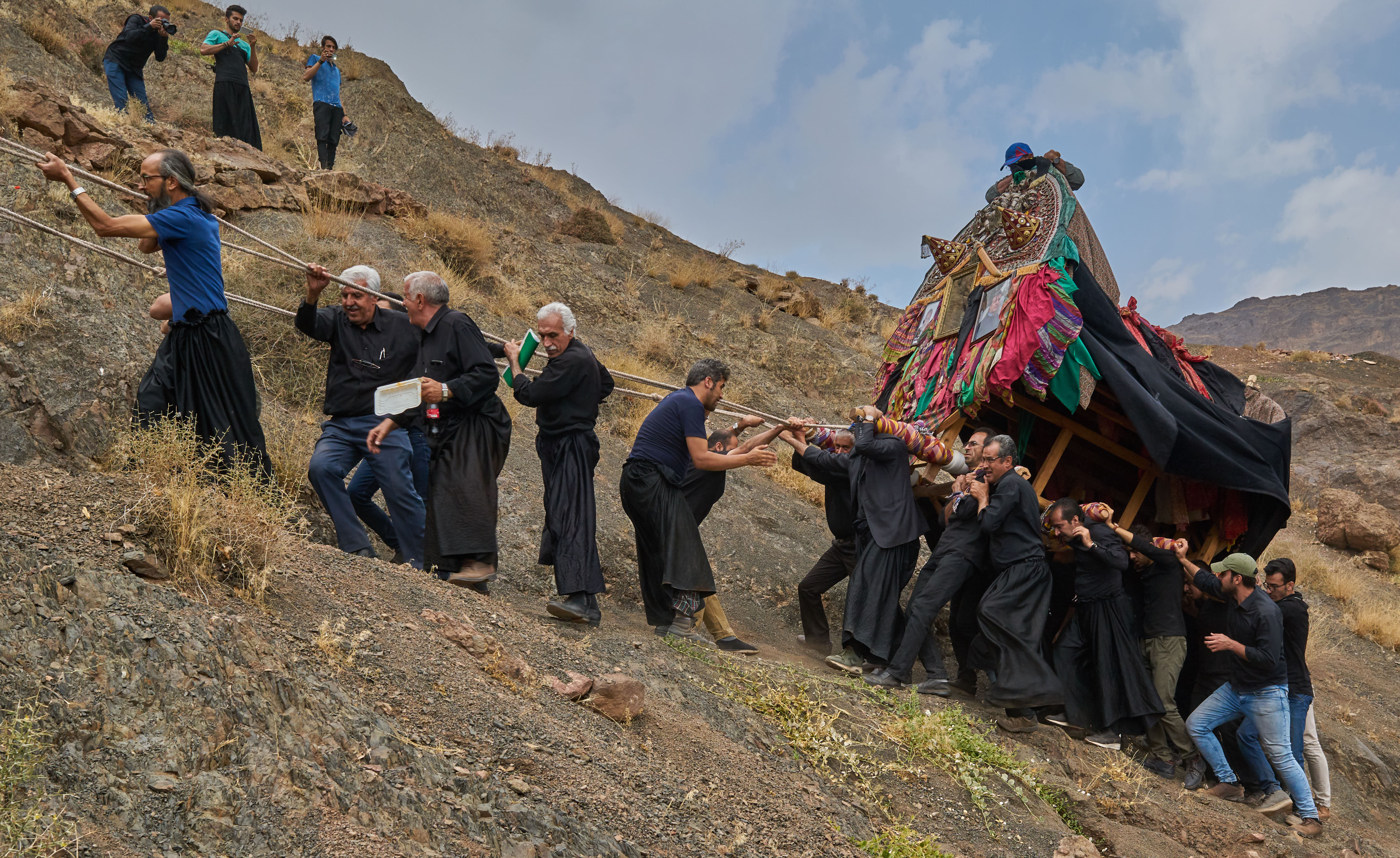 Ashura procession in Abyaneh